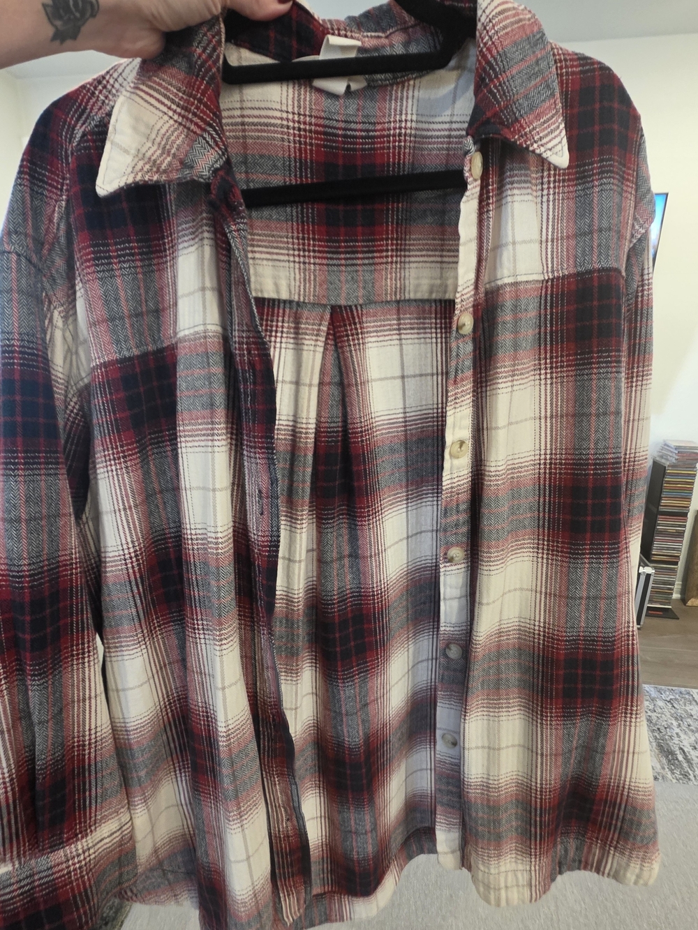 Women's Oversized H&M Red, Black & Cream Plaid Button-Down Shirt